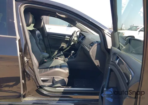 2015 Volkswagen Golf Gti 2.0T Autobahn 4-Door from USA, damaged, VIN 3VW4T7AU8FM017473